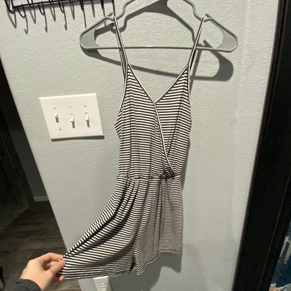 Striped Romper - Picture 2 of 6